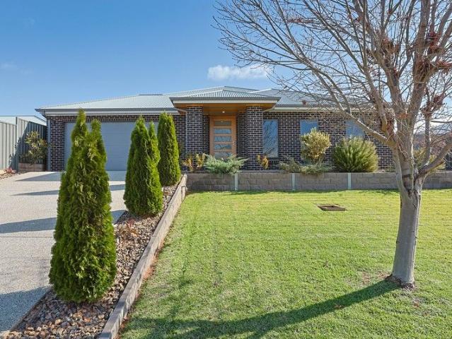 House for sale in Gol Gol