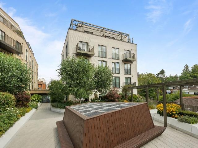 Apartment for rent in Broadwater Down, Sandown Park