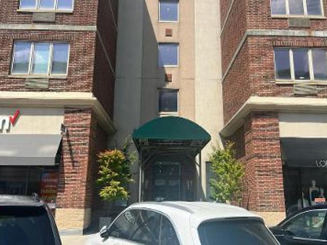 Condo for sale in Edgewater Condo for sale in Edgewater