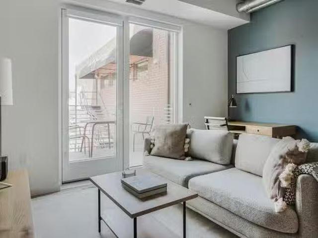 Apartment for rent in Long Beach, California