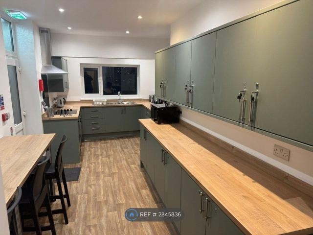 Room for rent in Mount Pleasant, Nangreaves