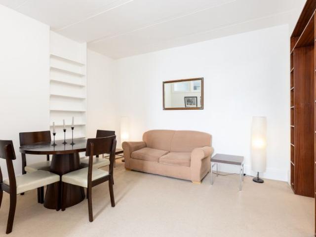 Apartment for rent in St. John's Wood, Greater London