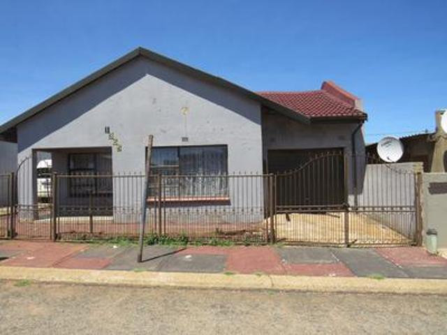 House for sale in Kagiso