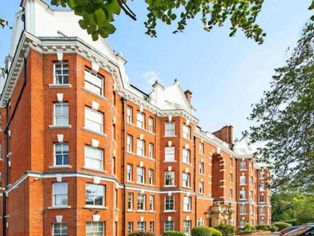 House for sale in Hertfordshire