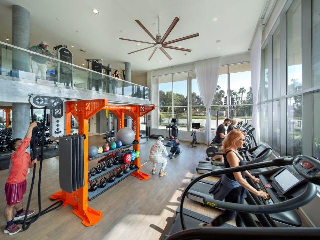 Apartment for rent in Canoga Park, California
