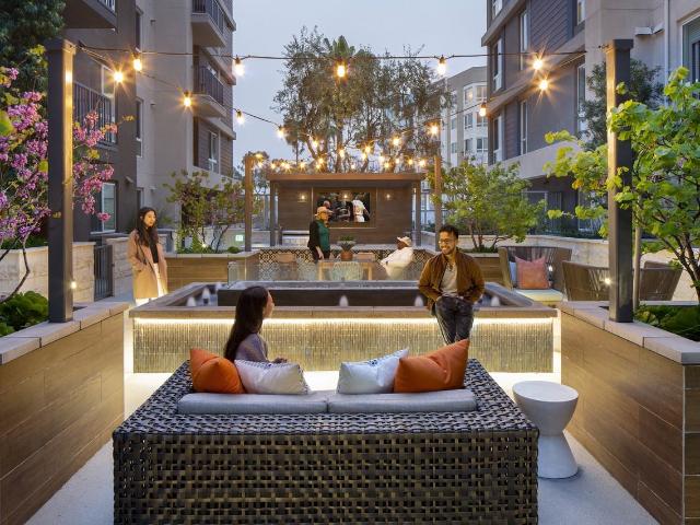 Apartment for rent in Canoga Park, California
