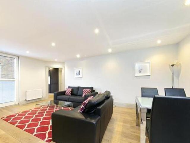 House for sale in Deepcut, Surrey