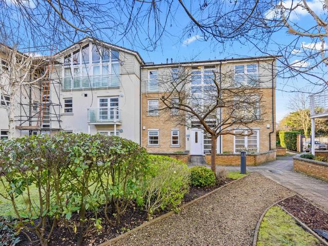 Apartment for rent in Batchworth