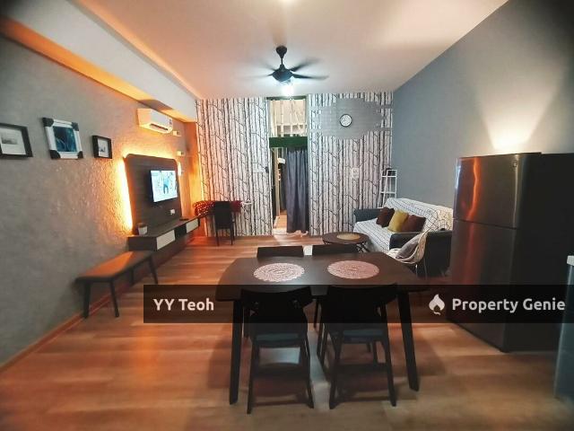 Apartment for sale in Malaka