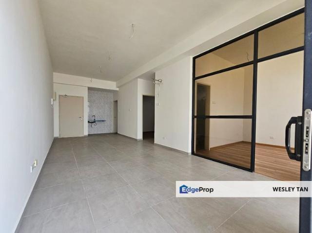 Condominium for sale in Malaka