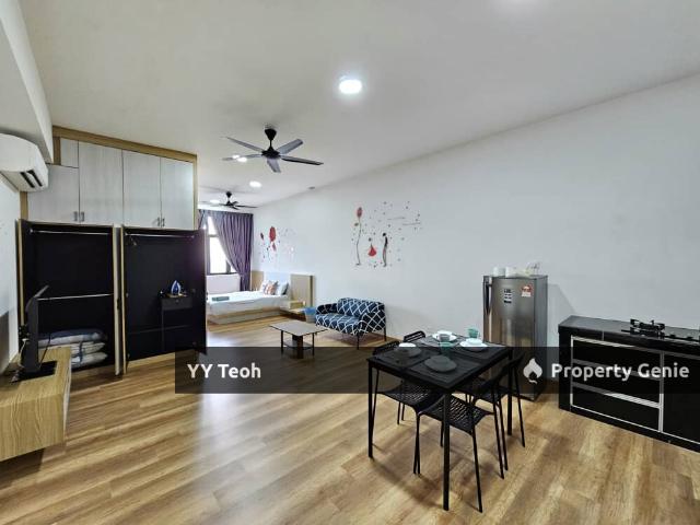 Apartment for sale in Malaka