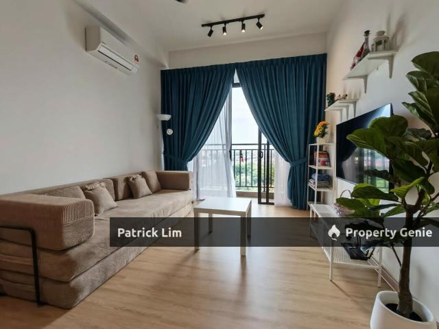 Condominium for sale in Malaka