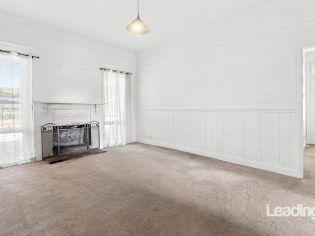 House for rent in Riddells Creek, Victoria