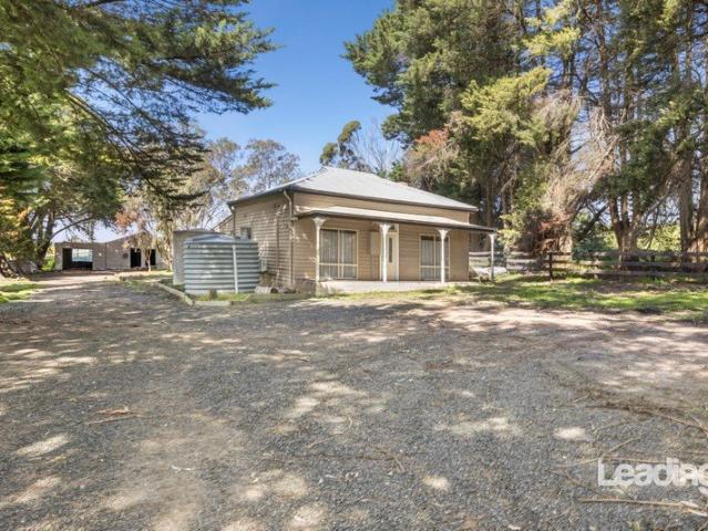 House for rent in Riddells Creek, Victoria