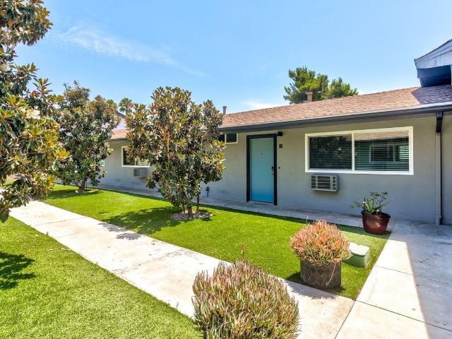 Apartment for rent in Poway, California