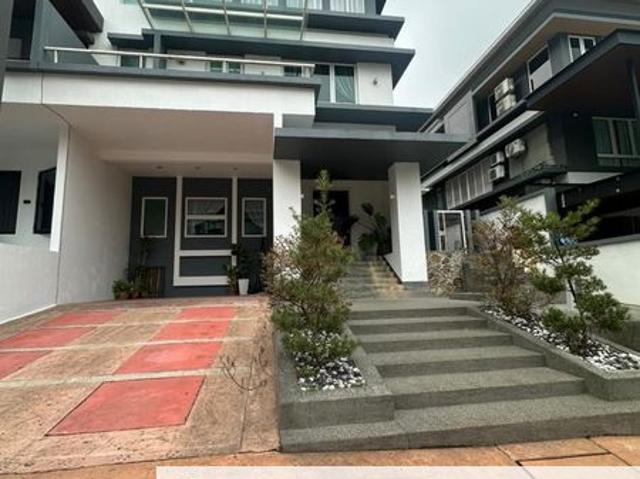House for sale in PJU 8, Petaling Jaya
