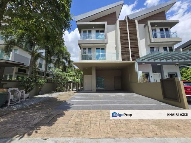 House for sale in Petaling, Damansara Damai