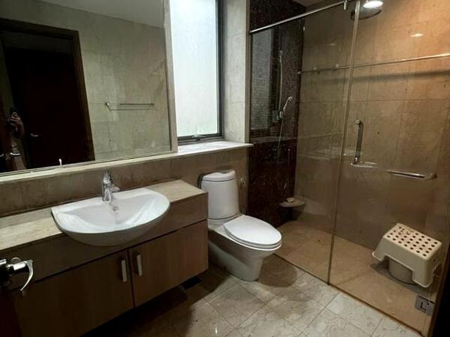 Condominium for sale in Upper Bukit Timah