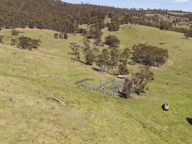 Cottage for sale in Anglers Rest, Omeo