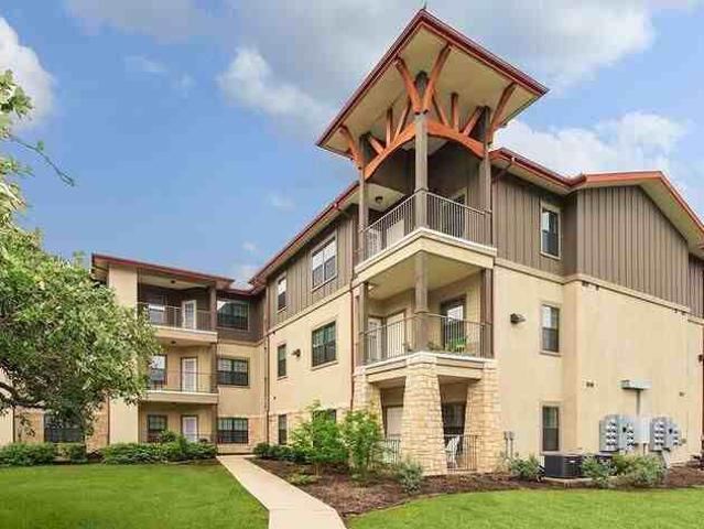 Apartment for rent in Kendall, Texas