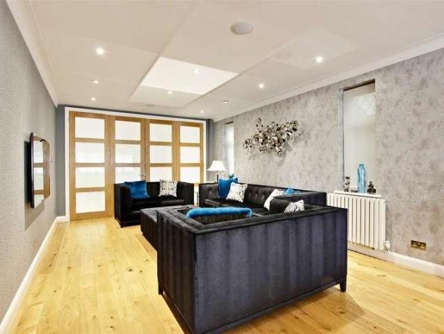 House for rent in Mill Hill, Greater London