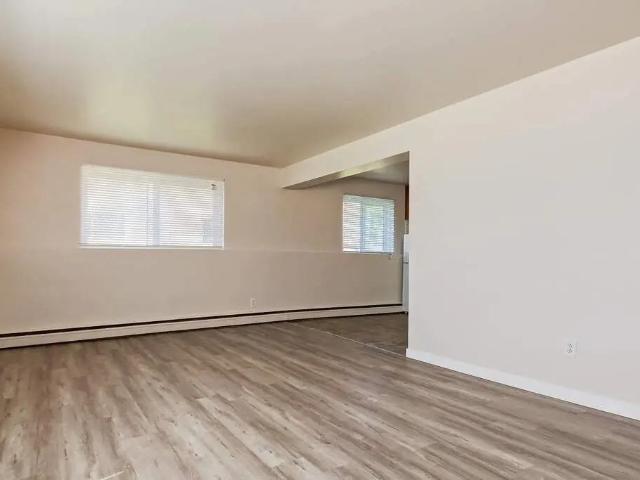 Apartment for rent in Wedgewood, Alberta