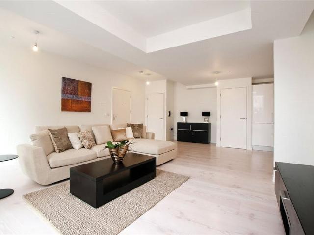 Apartment for rent in Soho, Greater London
