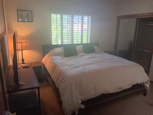 Room for rent in Palm Desert, California