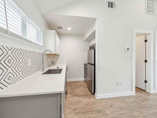 Apartment for rent in Old East Dallas, Dallas