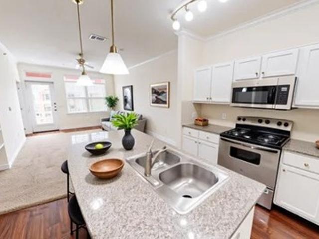 Apartment for rent in Victoria