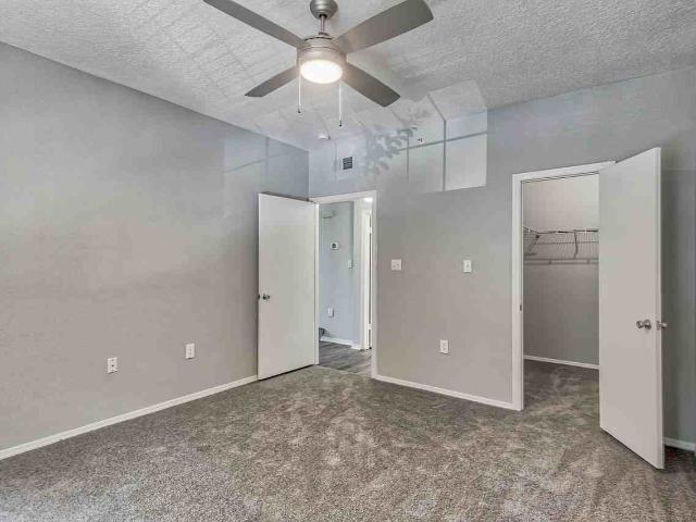 Apartment for rent in Mecklenburg, North Carolina