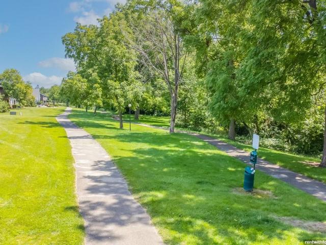 Apartment for rent in South Milwaukee, Milwaukee County