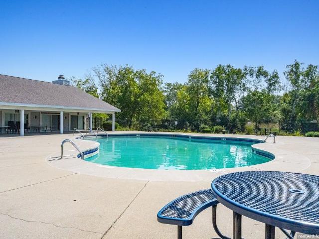 Apartment for rent in South Milwaukee, Wisconsin