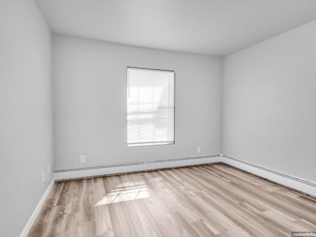 Apartment for rent in South Milwaukee, Milwaukee County