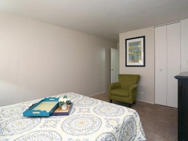 Apartment for rent in Naperville