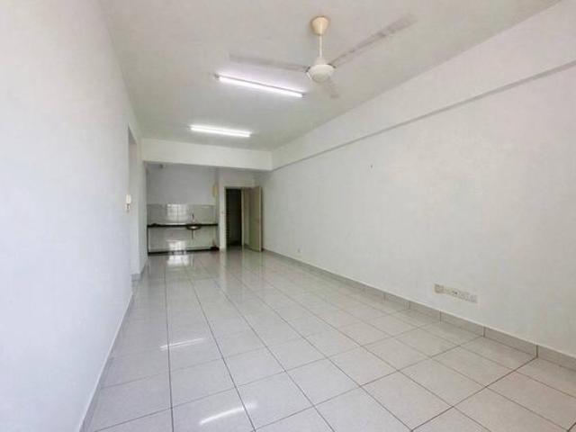 Apartment for sale in Kajang, Langat