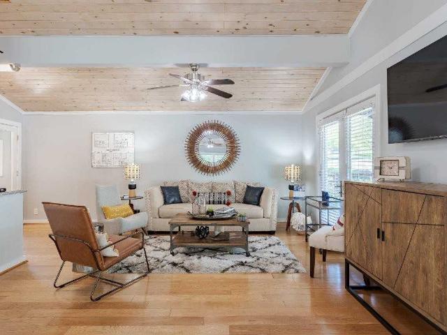 Apartment for rent in Stonebrook, Nashville