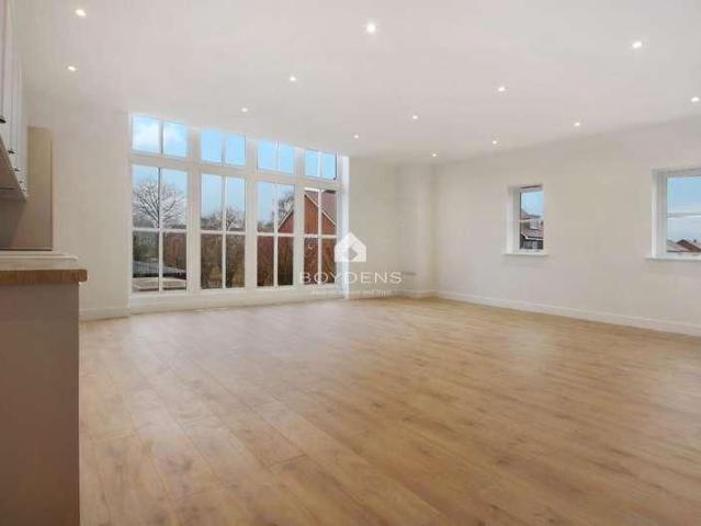 Apartment for rent in Threshelfords Business Park, Braintree
