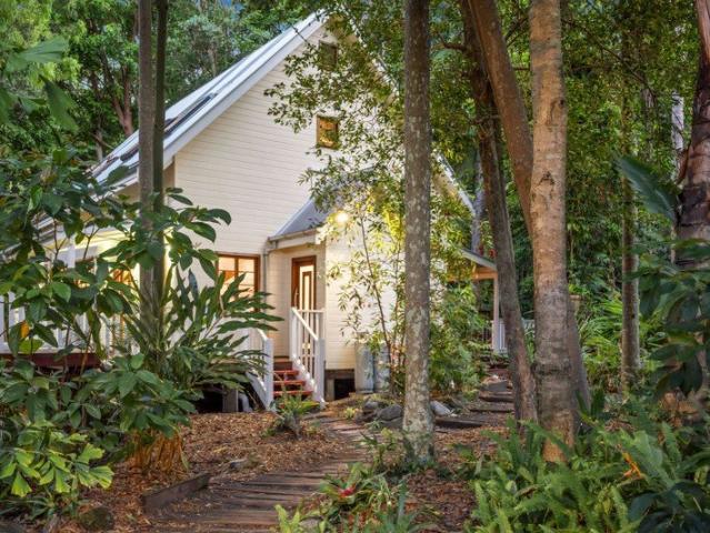 House for sale in Mount Coolum, Sunshine Coast Regional