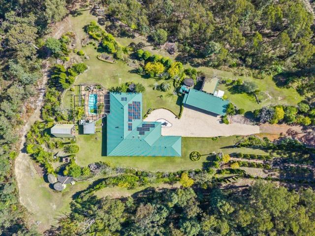 Cottage for sale in Mangrove Mountain, New South Wales