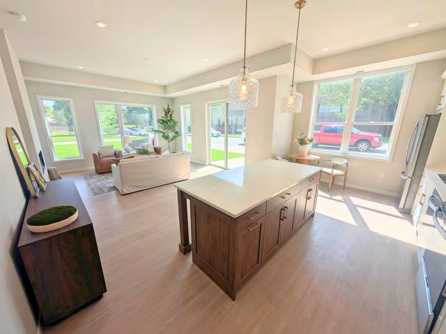 Apartment for rent in Mendota Heights, Dakota County