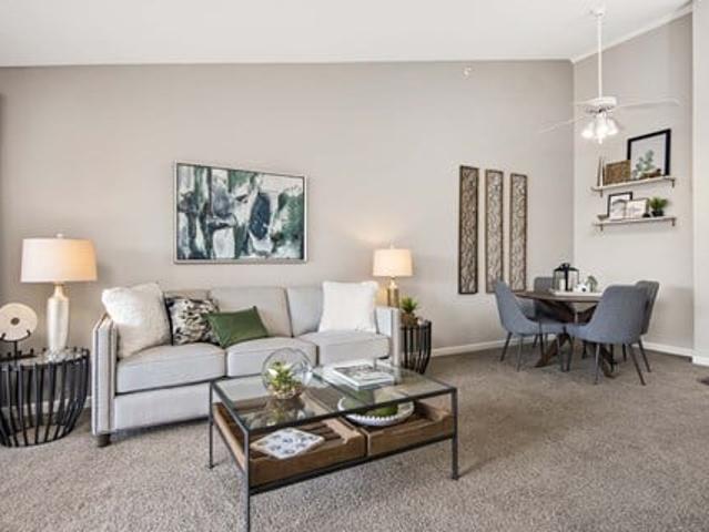 Apartment for rent in Woodridge
