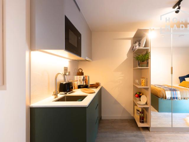 Apartment for rent in Norbiton, Greater London