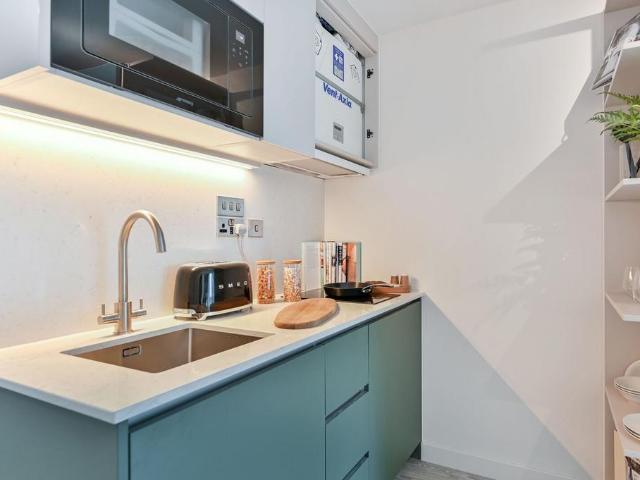 Apartment for rent in Norbiton, Greater London