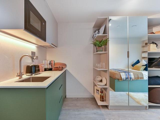 Apartment for rent in Norbiton, Greater London