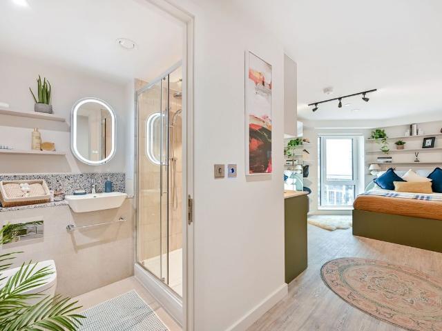 Studio for rent in Norbiton, Greater London