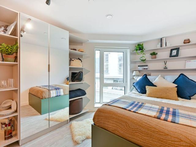 Studio for rent in Royal Borough of Kingston upon Thames, Greater London
