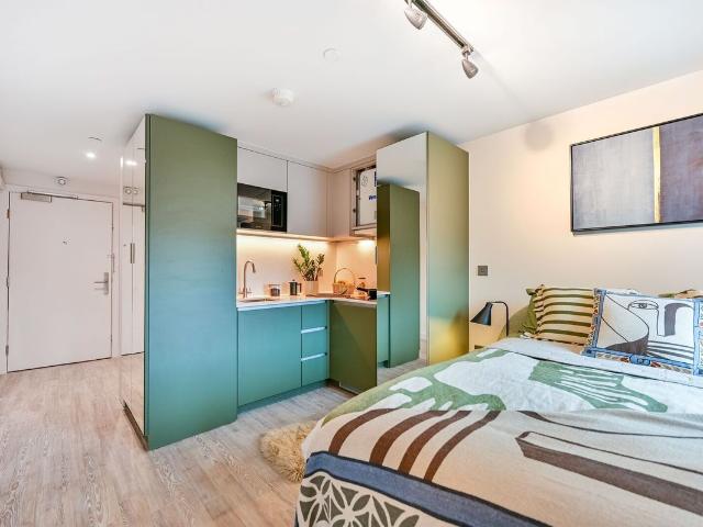 Studio for rent in Norbiton, Greater London