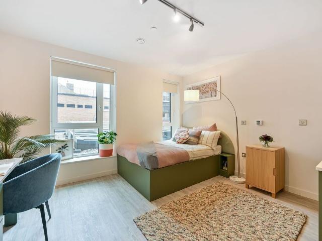 Studio for rent in Norbiton, Greater London