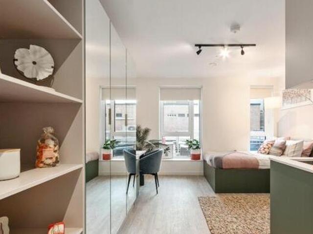 House for rent in Kingston Upon Thames, Greater London